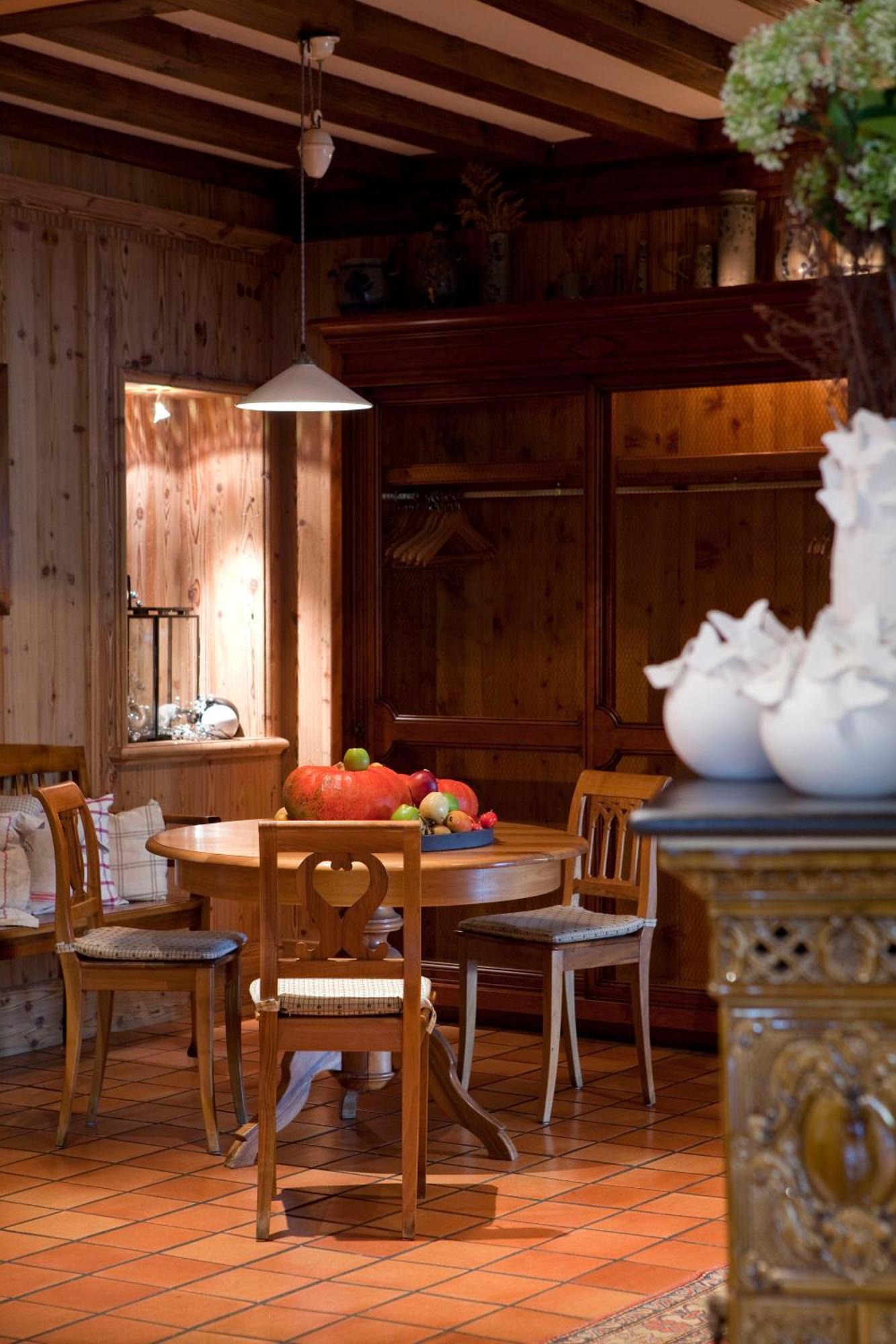 Logis Hotel Le Parc & Spa 상띠뽈리뜨 외부 사진